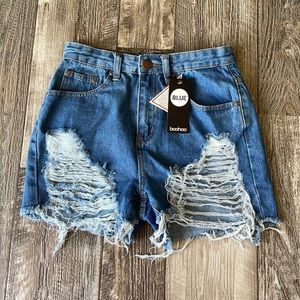 Boohoo Blue High Waist Graduated Distress Denim Shorts, Size 4
